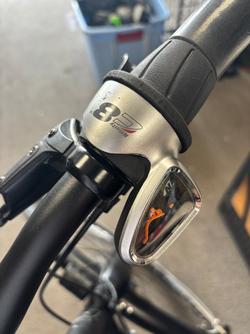Load image into Gallery viewer, Lightly Used Priority Continuum Onyx Bicycle

