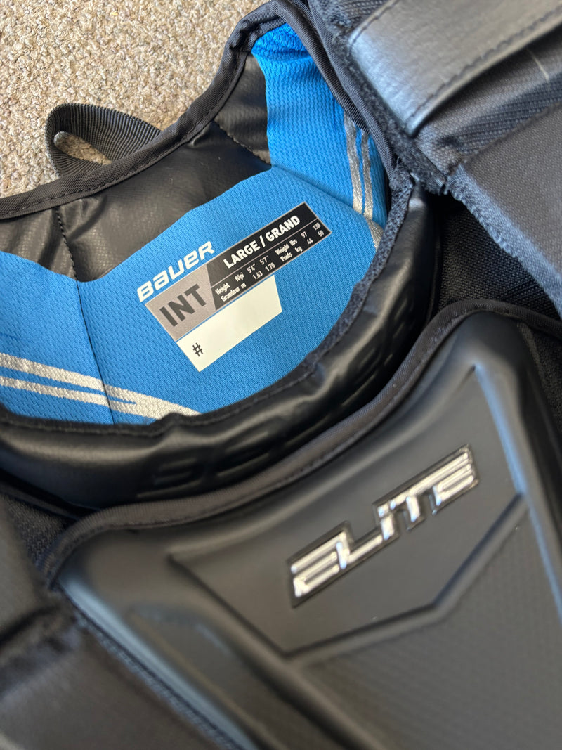Load image into Gallery viewer, Slightly Used Bauer Elite Int. Hockey Goalie Chest Protector
