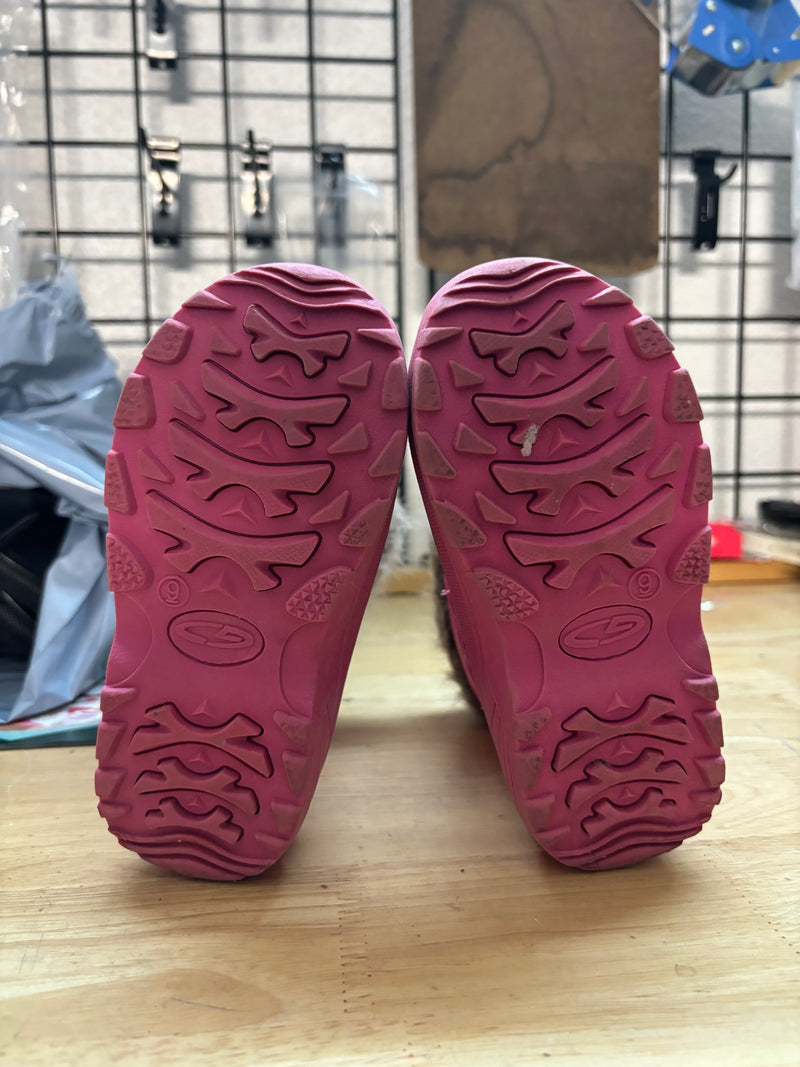 Load image into Gallery viewer, Used Girls Size 9 Pink Winter Boots
