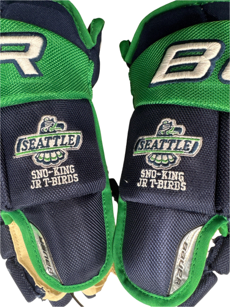 Load image into Gallery viewer, Used Like New Sno-King Bauer Vapor S21 Hockey Gloves 14&quot;
