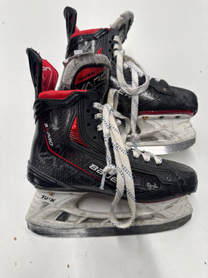 Used Bauer Vapor3x pro Hockey Skates, INT 4 fit. 3