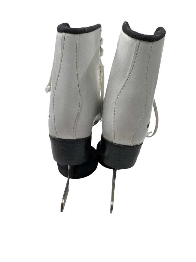 Load image into Gallery viewer, Used Schwinn Figure Skates, Youth
