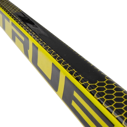 True Catalyst 9X RH TC4 JR 30 Flex Grip New Hockey Stick