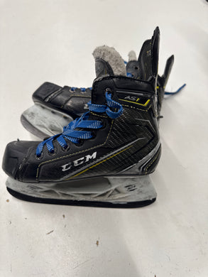 Used CCM Super Tacks AS1 Youth Size 13.5 Hockey Skates