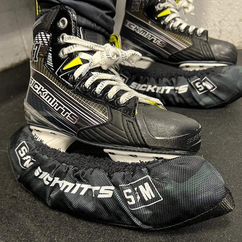 Load image into Gallery viewer, Sick Mitts Ultra Premium Soaker Skate Guards
