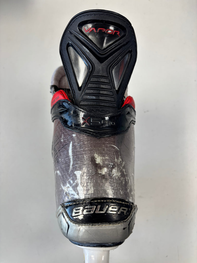 Load image into Gallery viewer, Used Bauer Vapor X5 Pro Sr. Hockey Skates
