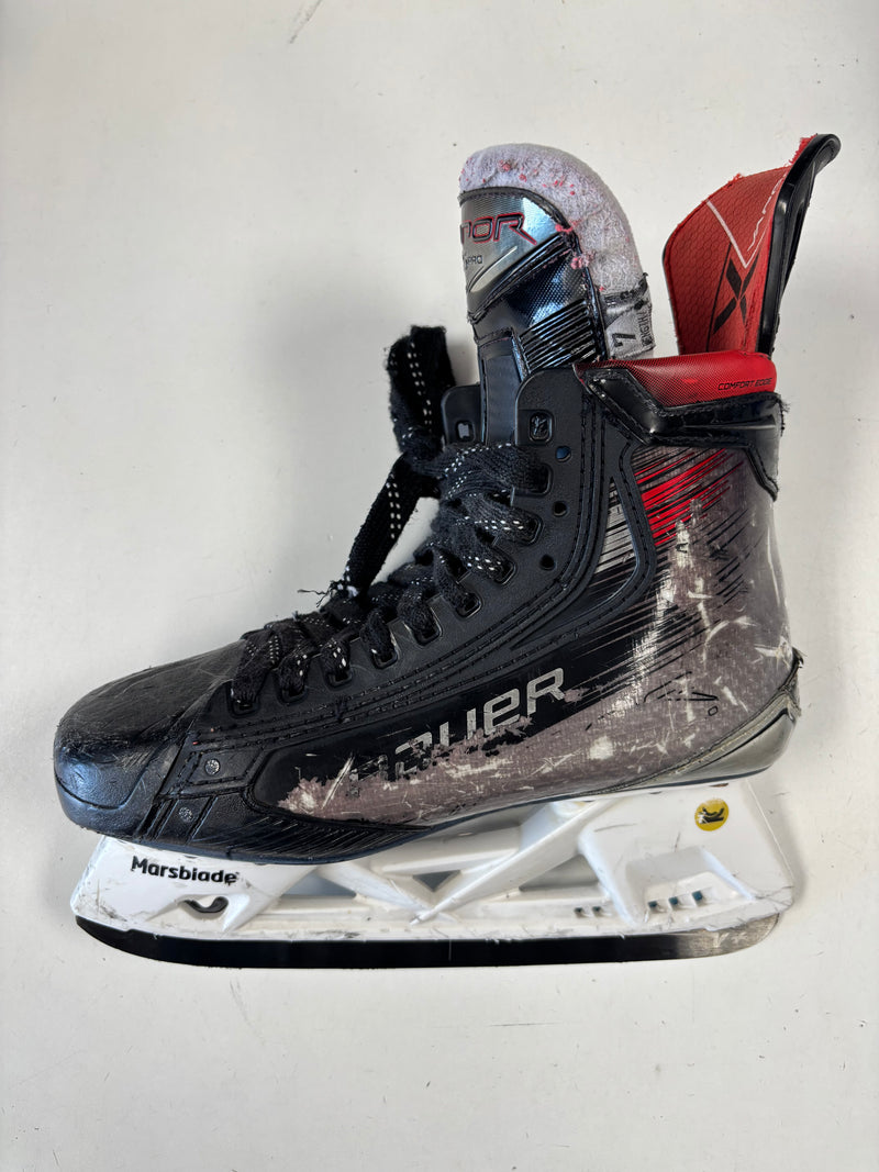 Load image into Gallery viewer, Used Bauer Vapor X5 Pro Sr. Hockey Skates
