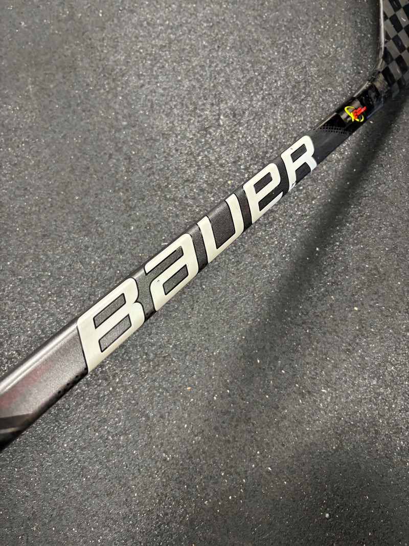 Load image into Gallery viewer, Used Bauer Vapor FlyLite Sr. Hockey Stick
