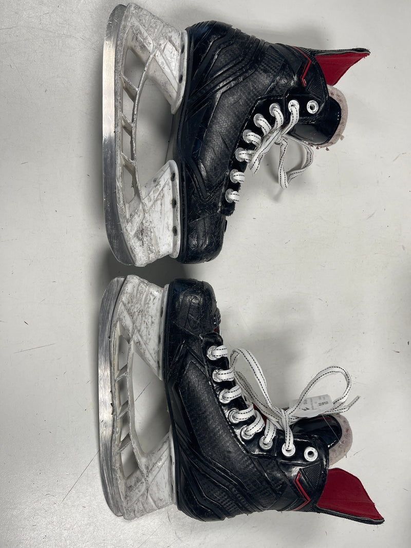 Load image into Gallery viewer, Used Bauer NSX Jr. Hockey Skates
