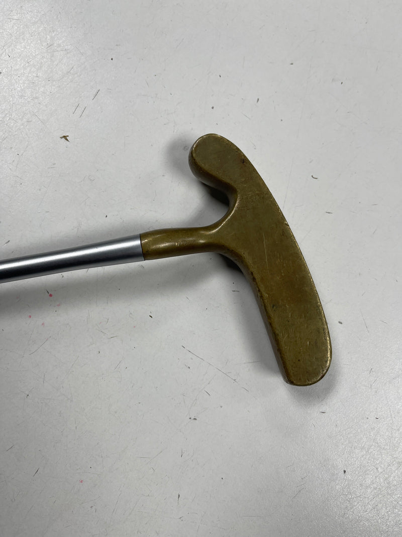 Load image into Gallery viewer, Used Acushnet Bullseye Flange 35&quot; Golf Putter
