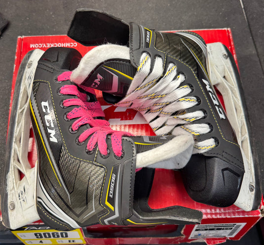 CCM Tacks 9060 Hockey Skates