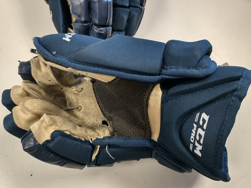 Load image into Gallery viewer, Used Pro-Stock CCM Senior 14&quot; Hockey Gloves
