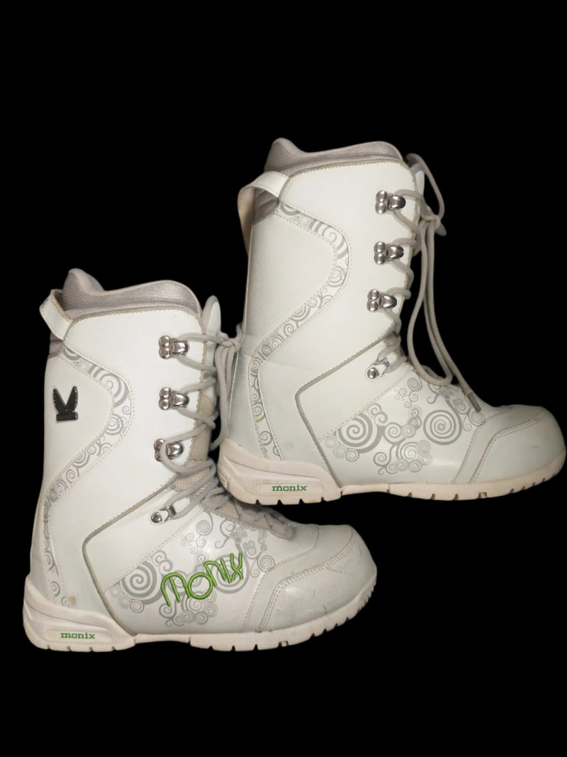 Load image into Gallery viewer, Used Monix Women Size 9 Snow Boots
