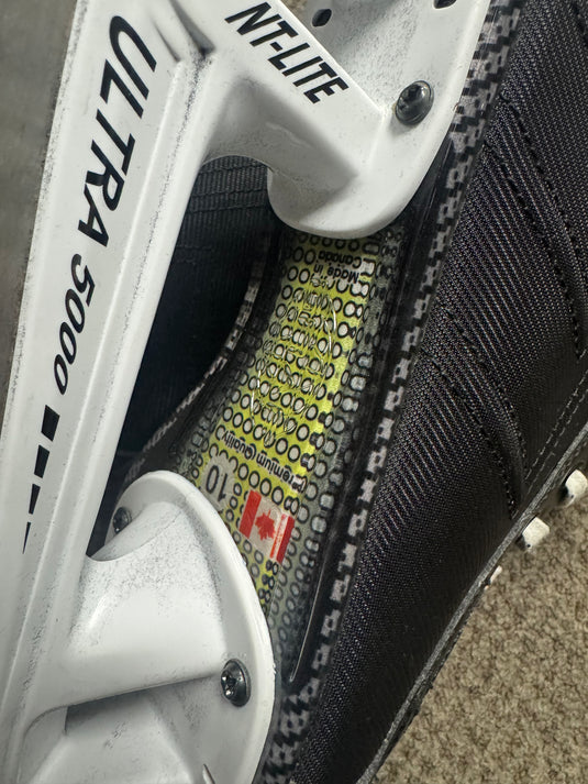 Lightly Used Graf 935s Ultra Hockey Skates