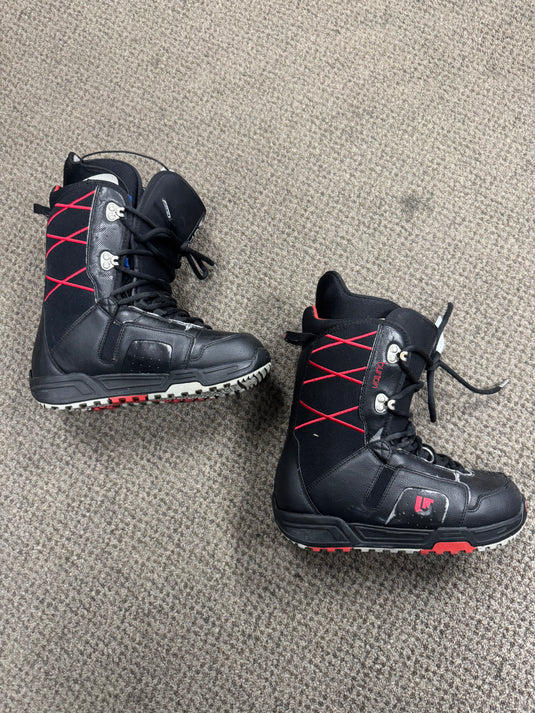 Used Burton Moto Snowboard Boots