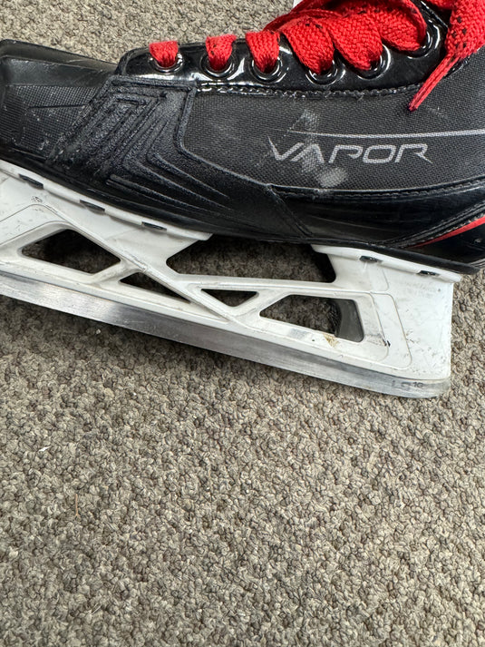 Lightly Used Bauer Vapor X700 Goalie Skates