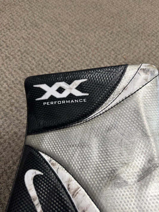 Used Nike Bauer XX Performance Goalie Blocker (Regular)