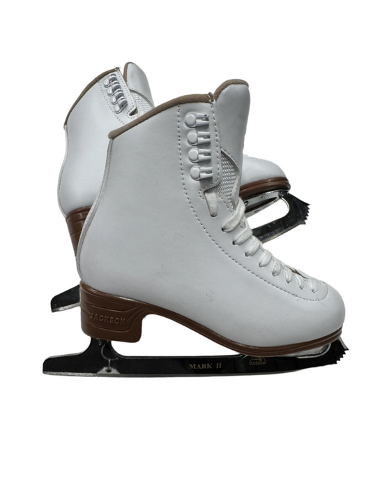 Used Jackson Mystique Size 4 Figure Skates