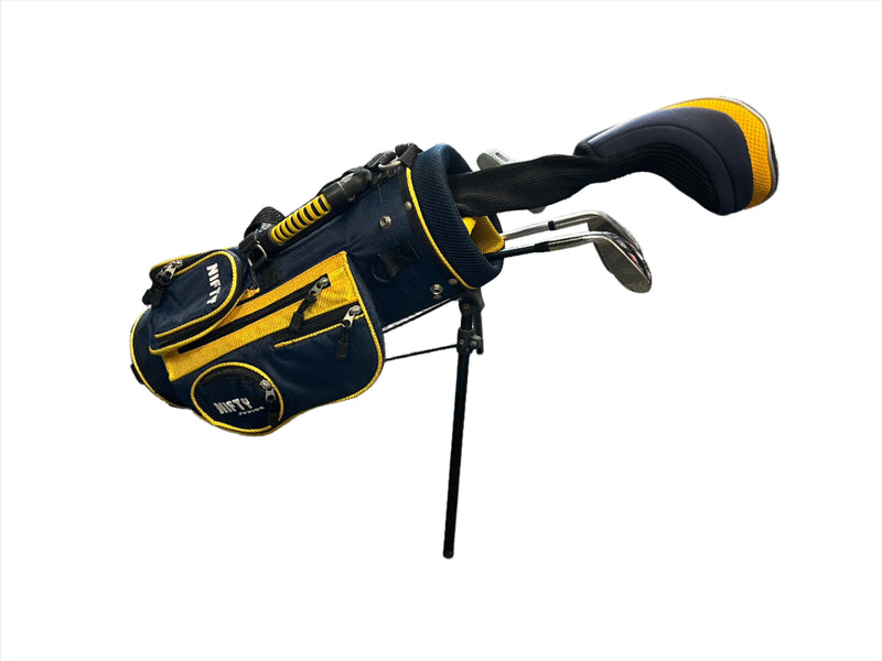 Load image into Gallery viewer, Used RH Jr./Youth Golf Set
