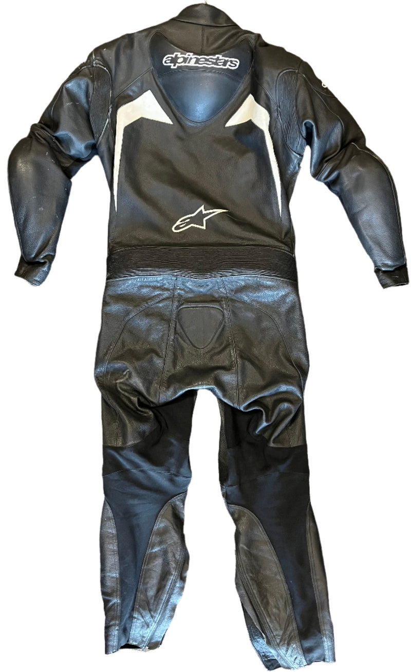 Load image into Gallery viewer, Used Alpinestars Trigger Full Body Leather Suit US 46/EUR 56
