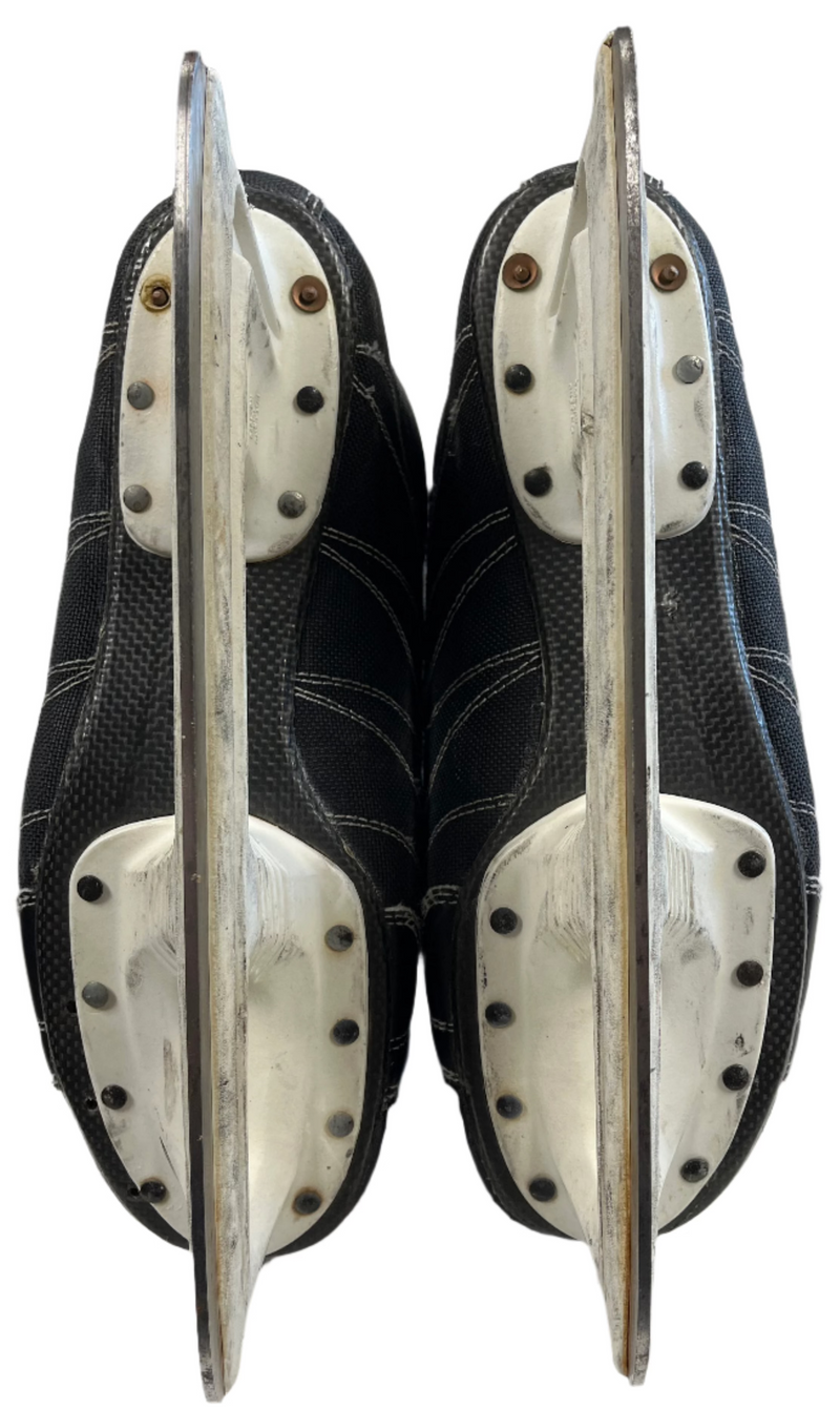 Load image into Gallery viewer, Used Bauer Supreme 8090 Senior Size 10.5 Hockey Skates
