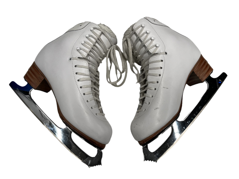 Load image into Gallery viewer, Used Jackson Elite DJ 5300 Size 8.5 W Figure Skates w/ John Wilson Coronation Ace Blades
