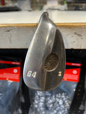 Used Simon Golf 64 Degree RH Wedge