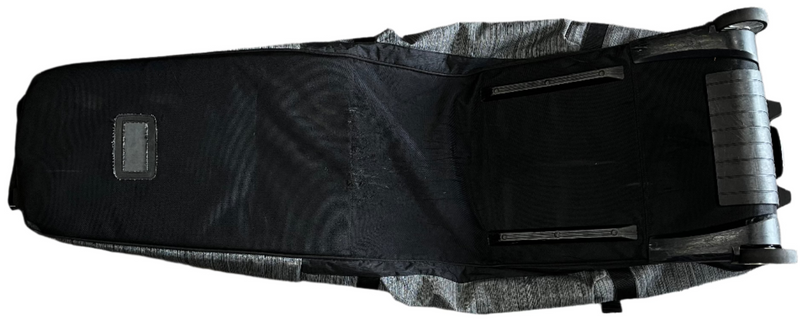 Load image into Gallery viewer, Used OGIO Golf Travel Bag
