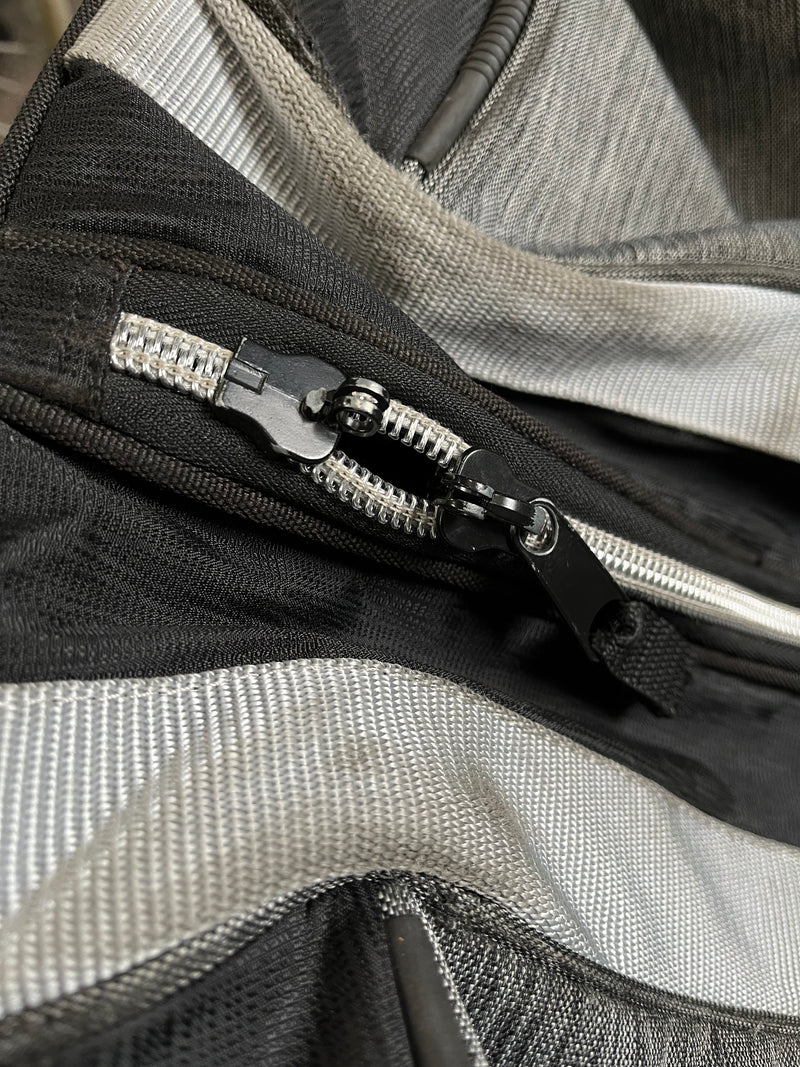 Load image into Gallery viewer, Used OGIO Golf Travel Bag
