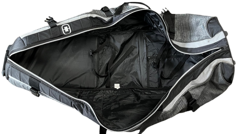 Load image into Gallery viewer, Used OGIO Golf Travel Bag
