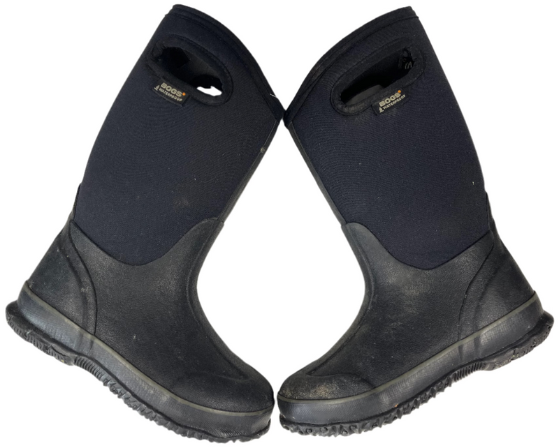 Load image into Gallery viewer, Used Bogs Classic High Size 2 Boots
