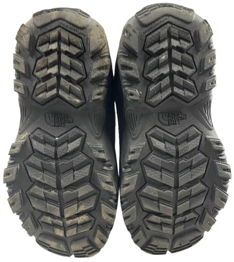 Load image into Gallery viewer, Used The North Face Size 2 Winter Boots
