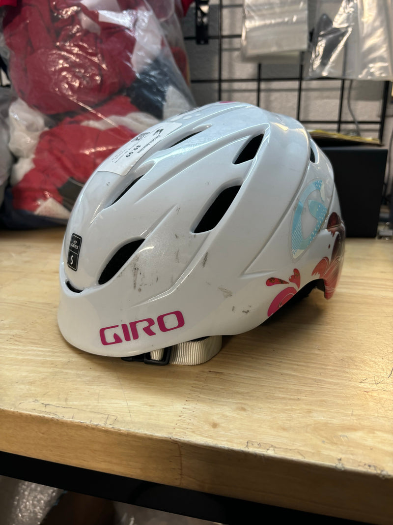 Load image into Gallery viewer, Used Giro Size Small White Ski Helmet
