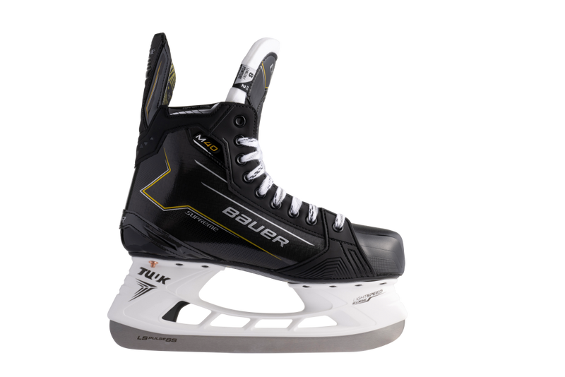 Load image into Gallery viewer, Bauer Supreme M40 Senior Hockey Skate
