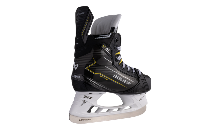 Load image into Gallery viewer, Bauer Supreme M40 Junior Hockey Skate
