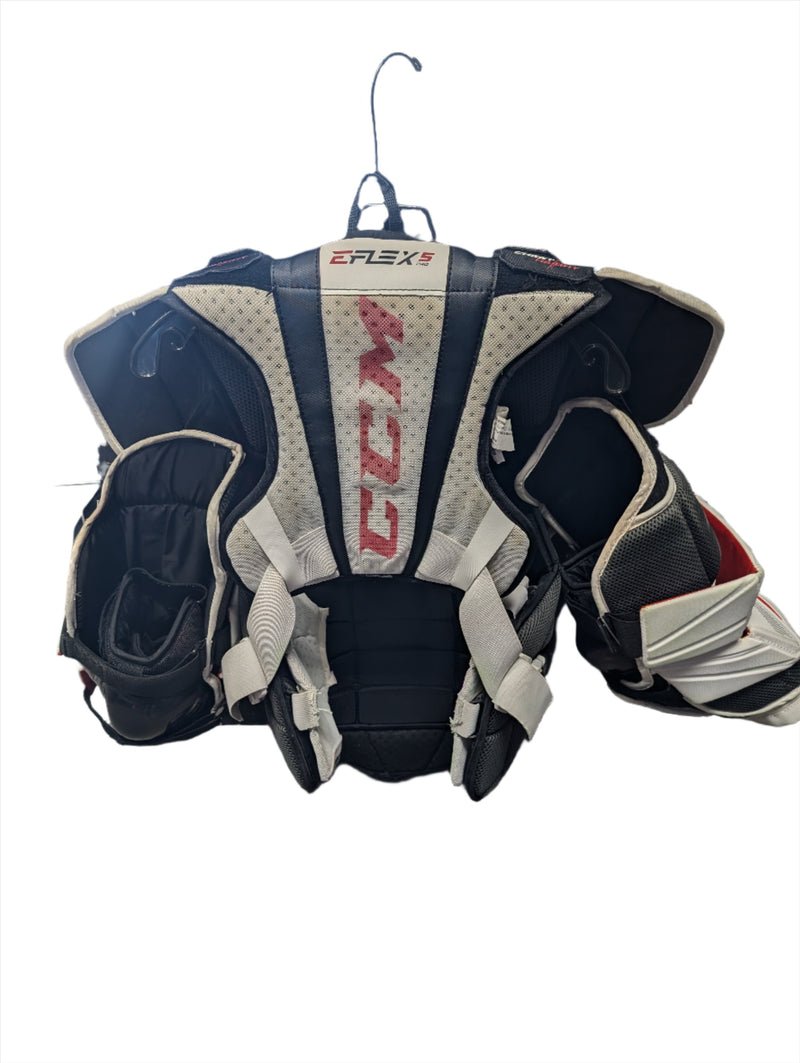 Load image into Gallery viewer, Used CCM Eflex 5 Pro Senior Small Goalie Chest Protector
