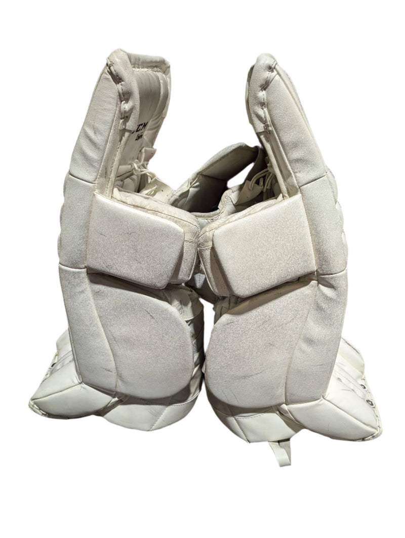 Load image into Gallery viewer, Used CCM E-Flex 760 Junior 26+1&quot; Hockey Goalie Leg Pads
