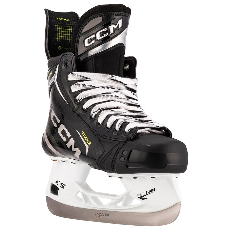 Load image into Gallery viewer, CCM Tacks XF 80 Intermediate Hockey Skates
