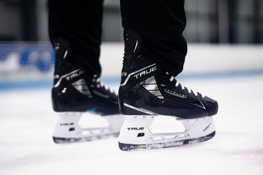 True Catalyst 9X4 Intermediate Hockey Skate