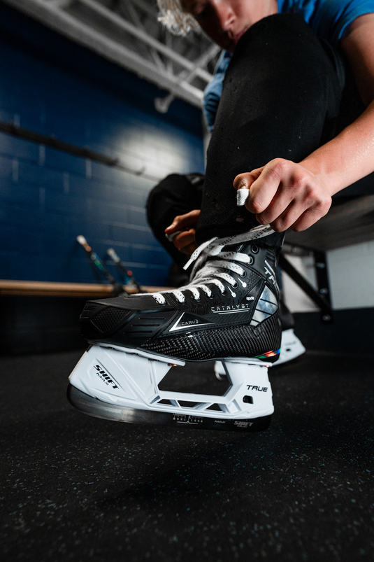 True Catalyst 9X4 Intermediate Hockey Skate