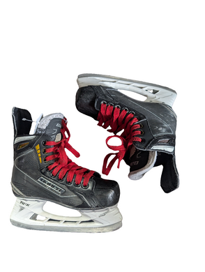 Used Bauer Supreme Elite Size 2D Junior Hockey Skates