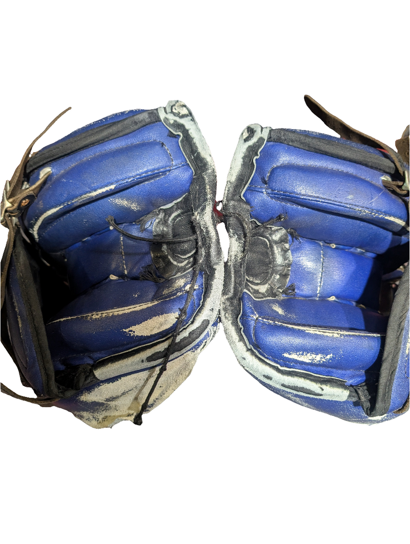Load image into Gallery viewer, Used Bauer Reactor 6 34&quot; Hockey Goalie Pads
