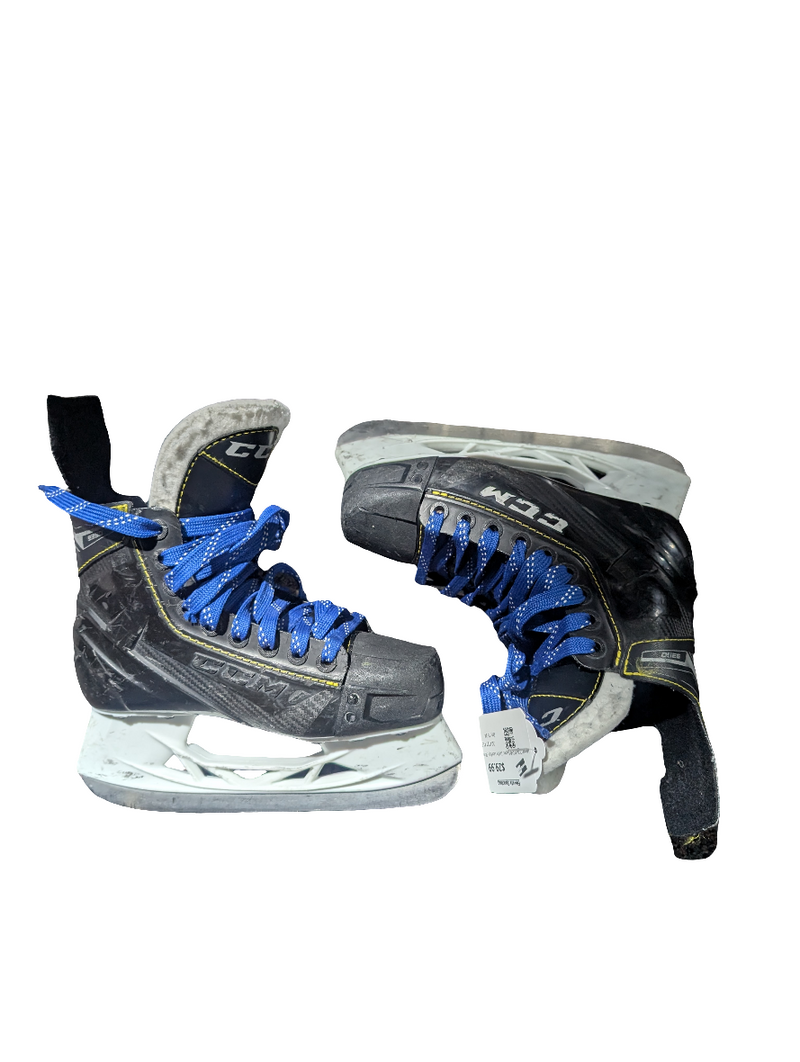 Load image into Gallery viewer, Used CCM 9350 Super Tacks Hockey Skates
