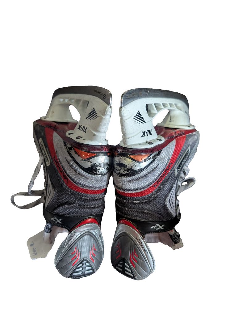 Load image into Gallery viewer, Used Bauer Vapor X3.0 Junior Size 3D Hockey Skates
