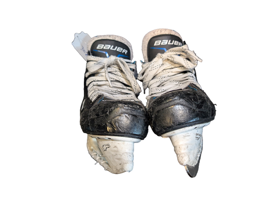 Used Bauer XLP Senior Size 7 Hockey Skates