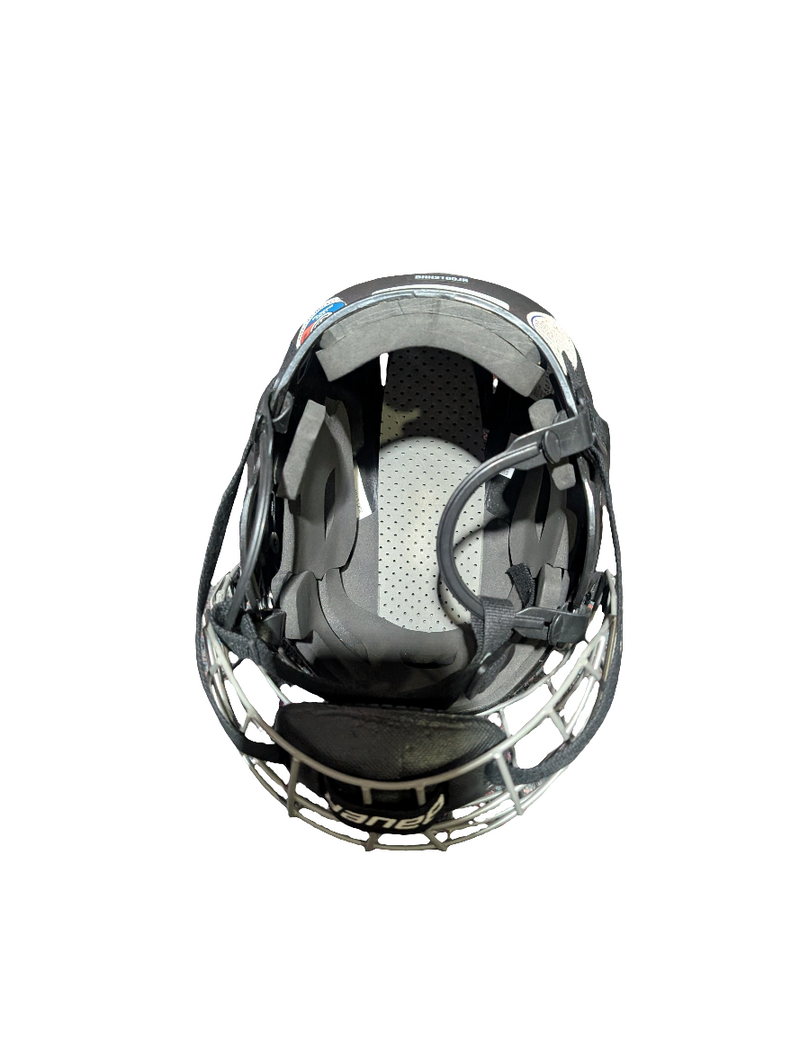 Load image into Gallery viewer, Used Bauer 2100 Junior Hockey Helmet Combo
