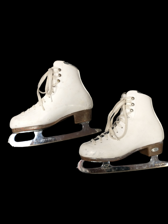 Used Riedell figure skates 3.5