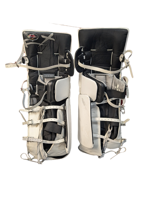 Bauer Rx8 Limited edition White Sr Goalie Leg pads 37+1