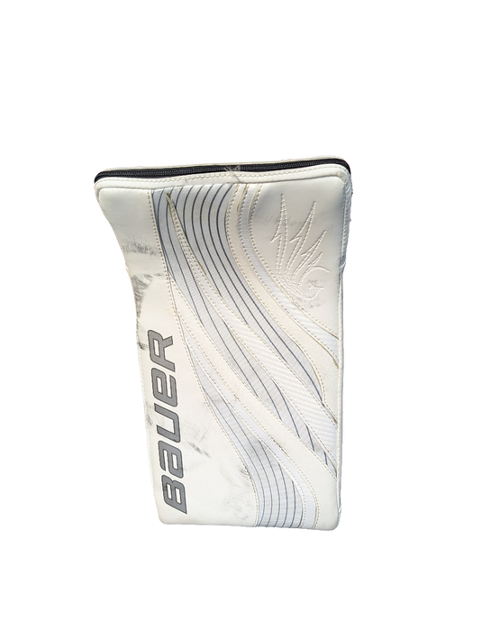 Used Bauer Rx8 Limited edition White Sr Goalie Blocker Reg