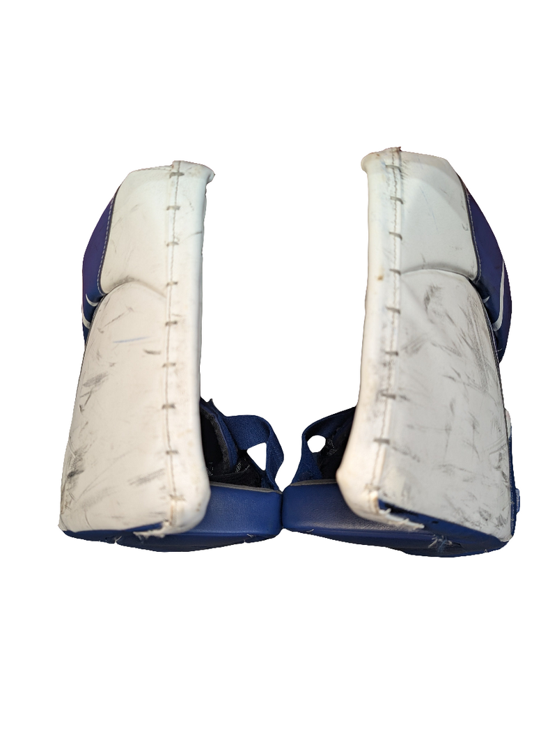 Load image into Gallery viewer, Used Bauer Vapor 3X Senior Large Hockey Goalie Pads
